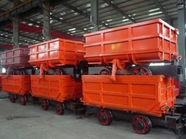 What Are The Technical Requirements Of The Single-sided Curved Track Side Dumping Mine Car?